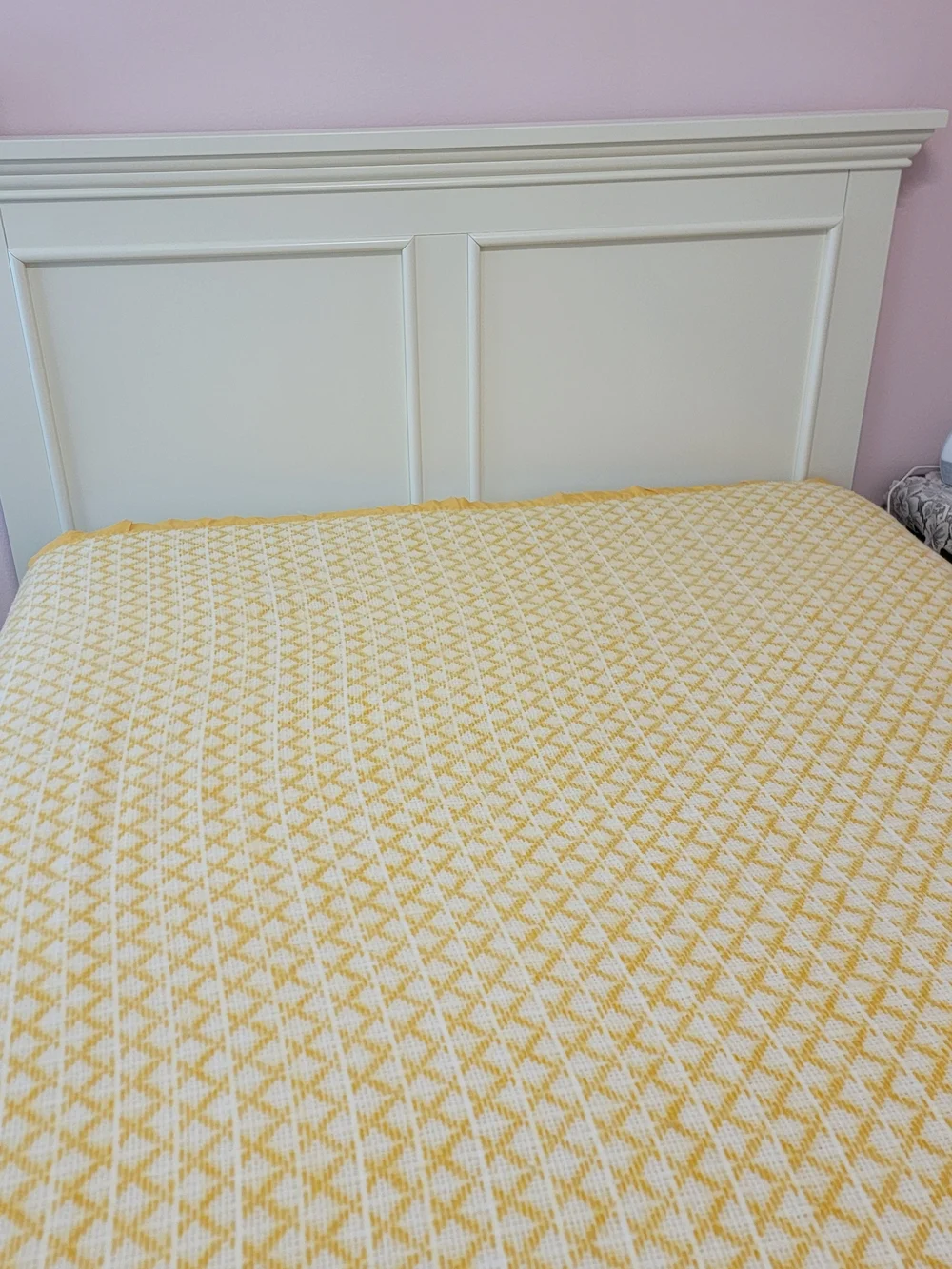 Vintage 80s 90s JC Penneys Woven Blanket Satin Trim Gold Diamond/Geometric USA